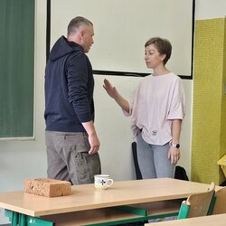 CELOŠKOLNÍ PROJEKT „ZDRAVÁ ŠKOLA“ - 1. část: Školení učitelů na zvládání krizových situací