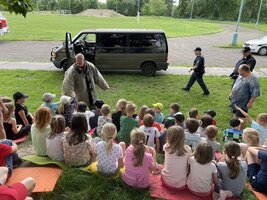 Návštěva hasičů a městské policie ve školní družině