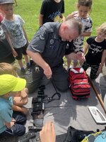 Návštěva hasičů a městské policie ve školní družině