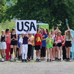 Olympijským pochodem končí oslavy 530 let od založení školy v Sezemicích