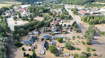 Vánoční bazárek 2024  - Škola škole pomáhá