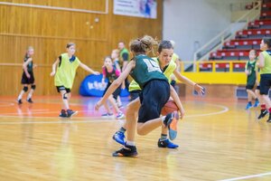 Podzimní turnaje basketbalistů