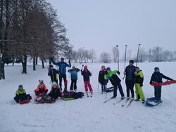 Bullerbyn ve 3. B aneb na běžkách do školy